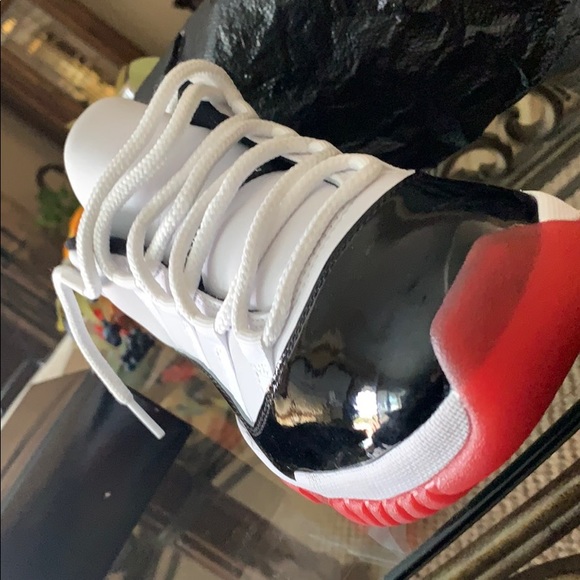 Air Jordan 11 retro low - Picture 4 of 10